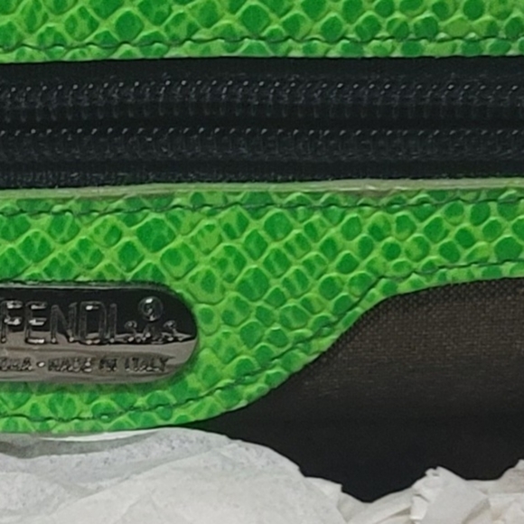 Collector's Fendi Pink/Green Beaded Baguette - Picture 2 of 5